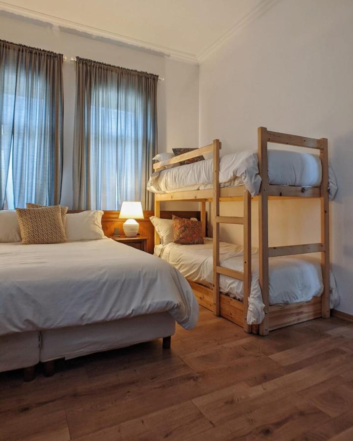 Seven Cafe & Hotel Поградец Екстериор снимка