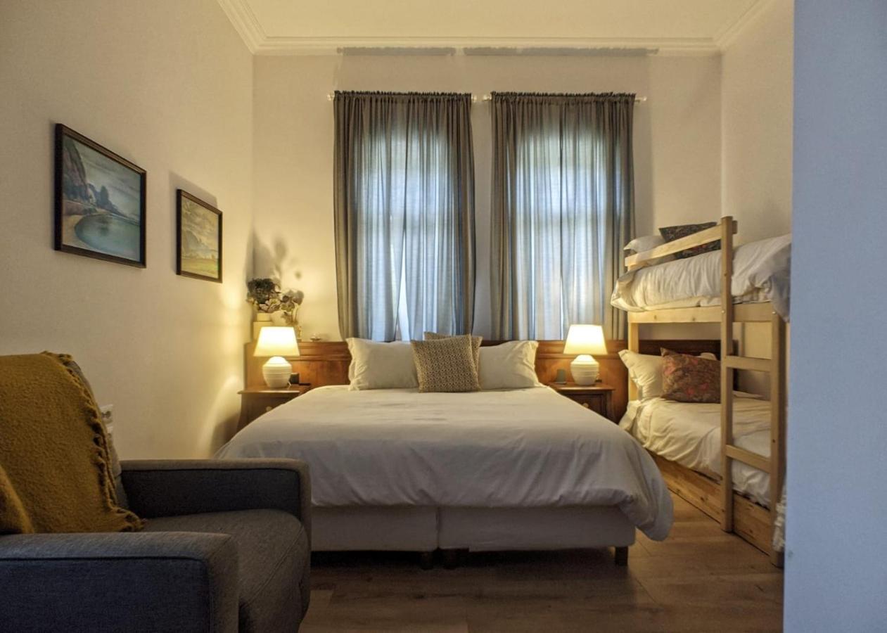 Seven Cafe & Hotel Поградец Екстериор снимка